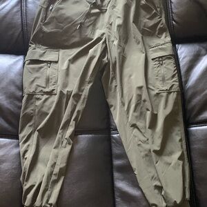 All in Motion Men's Khaki Cargo Pants